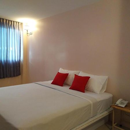Bird Room Hotel - Pratunam Bangkok Extérieur photo