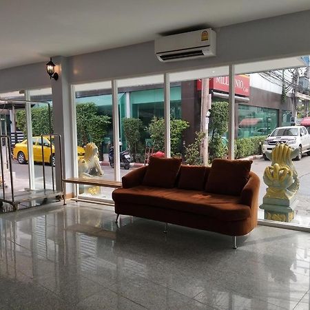 Bird Room Hotel - Pratunam Bangkok Extérieur photo