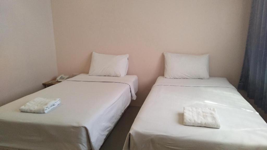 Bird Room Hotel - Pratunam Bangkok Extérieur photo