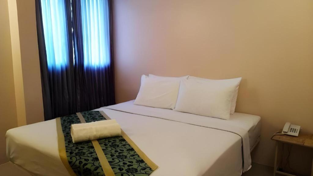 Bird Room Hotel - Pratunam Bangkok Extérieur photo