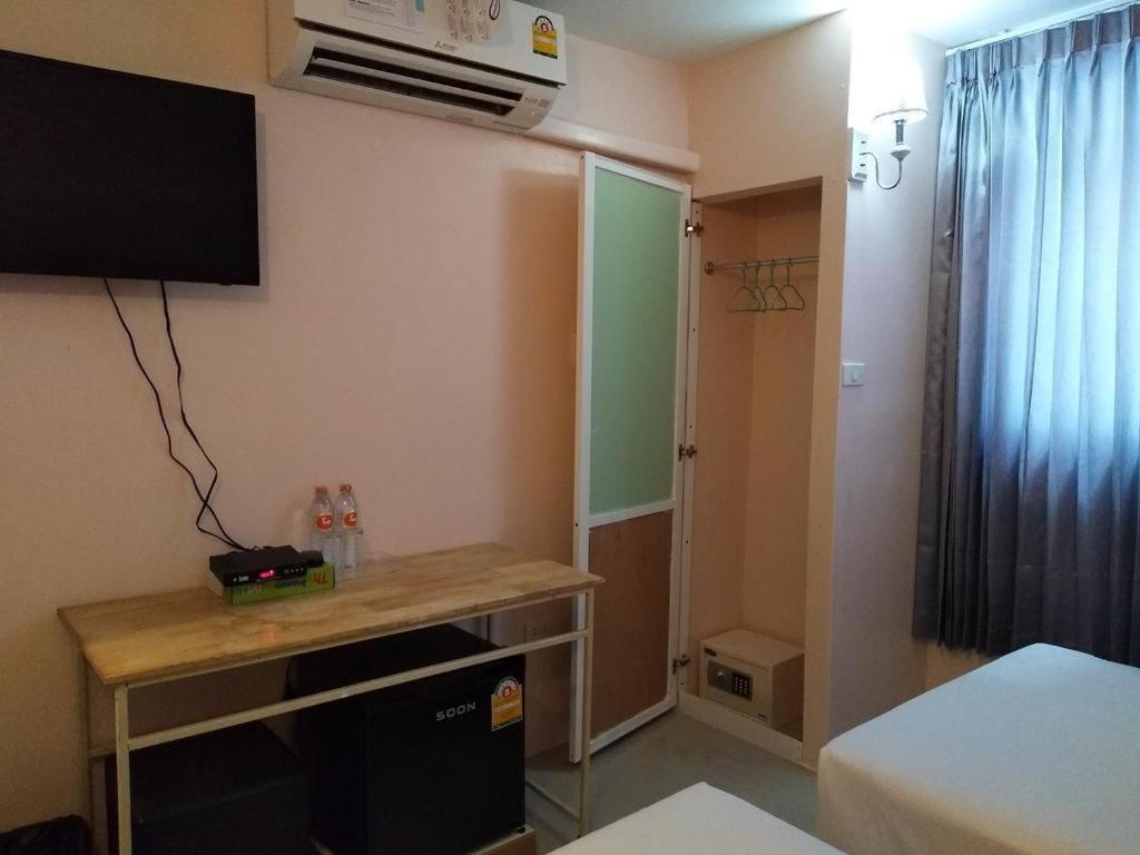 Bird Room Hotel - Pratunam Bangkok Extérieur photo